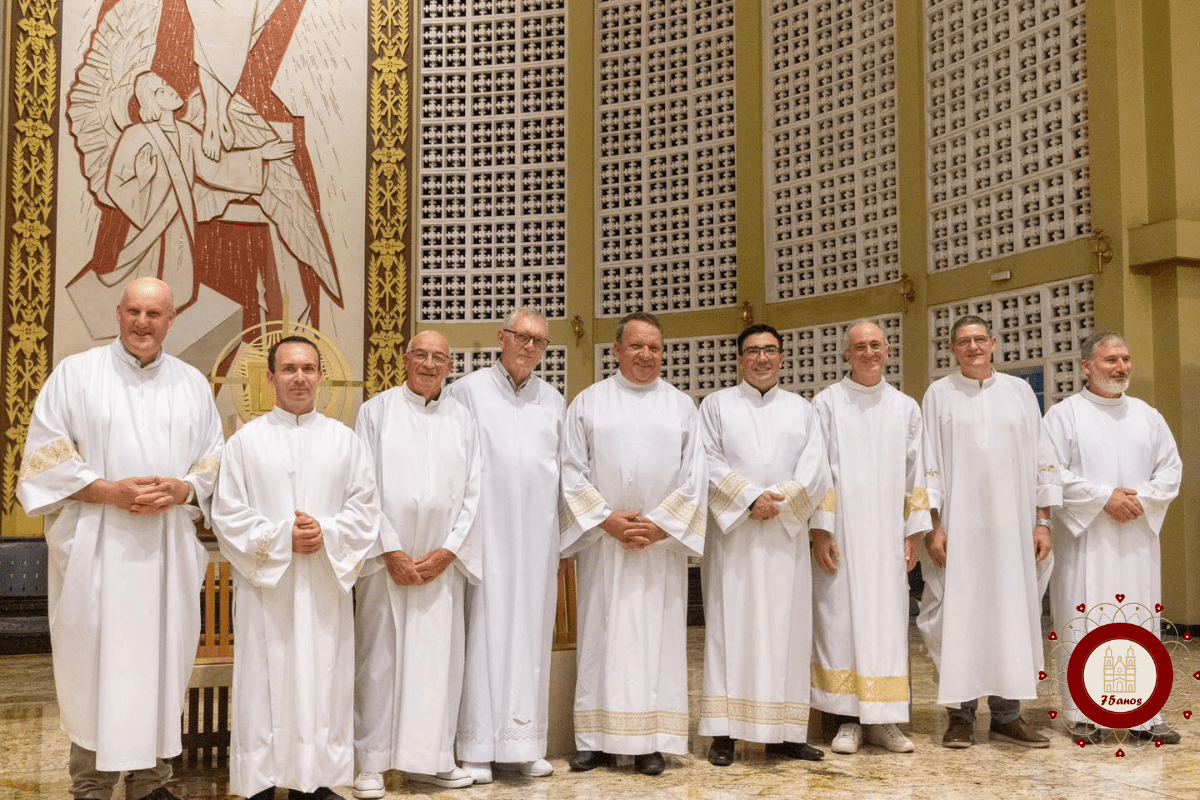 Diáconos Permanentes: a Catedral acolhe e celebra o SIM dos novos diáconos da Arquidiocese